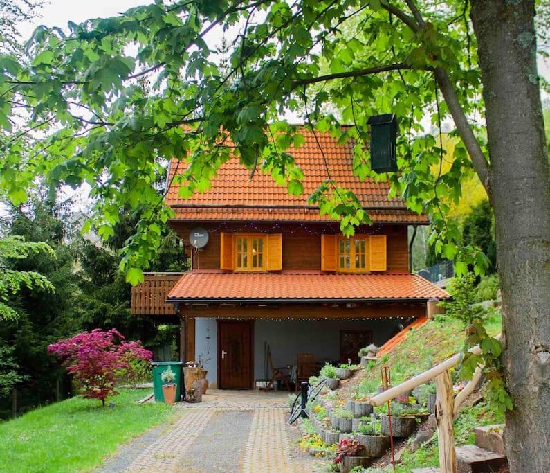 Ferienhaus Sonnenblick Entspannung Mit Sauna Kamin Und Balkon Sonneberg Esterno foto