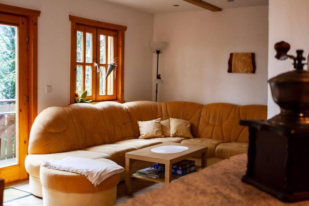 Ferienhaus Sonnenblick Entspannung Mit Sauna Kamin Und Balkon Sonneberg Esterno foto